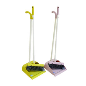 SMART Комплект д/прибирання Щітка-Віник з совком Мікс арт.8366-9_