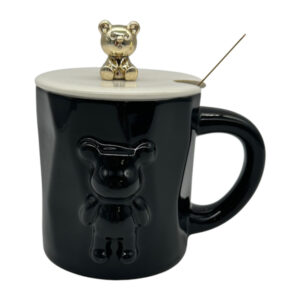 Чашка керамічна з кришкою і ложкою Ведмідь рельєфна арт.AP10253