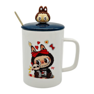 Чашка керамічна з кришкою і ложкою Малюнок Лабубу арт.AP10379