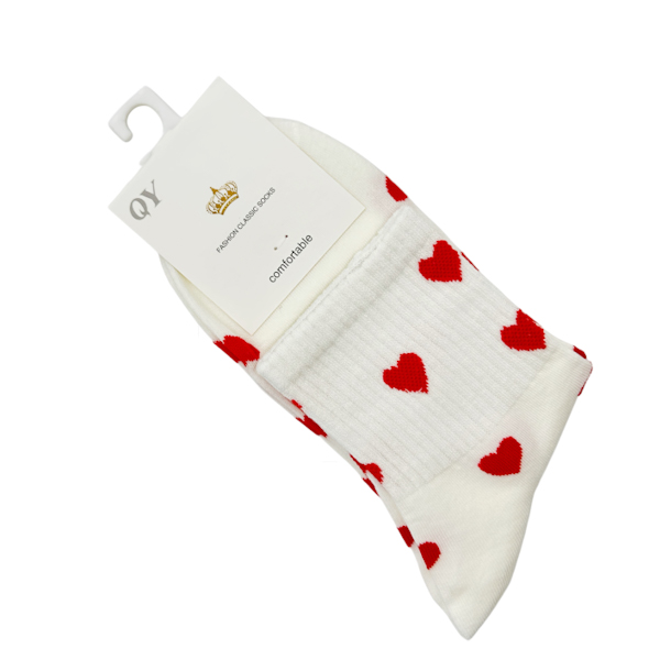 Шкарпетки жін. QIYUAN середні  білі принт Сердечко арт.225-4
